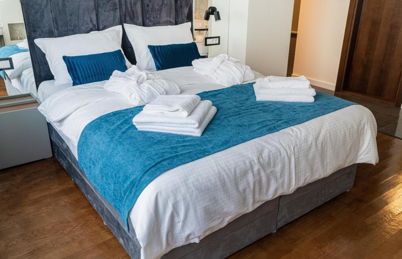 9 Nine - Luxury Apartments & Suites Belgrad Exterior foto